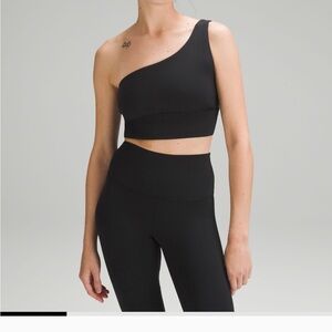 Lululemon Asymmetrical Align bra